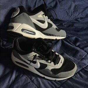 Nike Men's Sneakers - Black and Gray